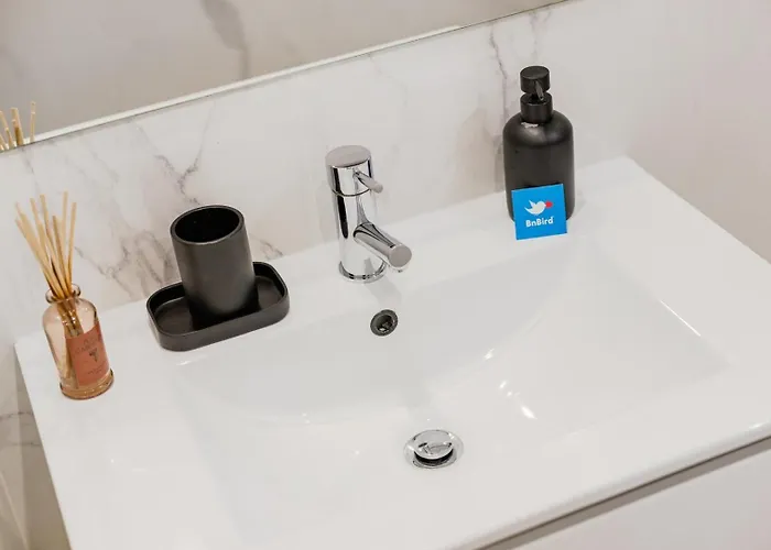 252 Heroismo Duplex Flat شقة *