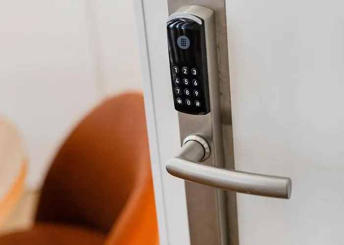 252 Heroismo Duplex Flat شقة بورتو