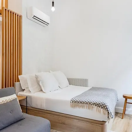 Apartment 252 Heroismo Duplex Flat