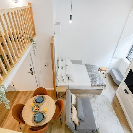Апартаменты 252 Heroismo Duplex Flat
