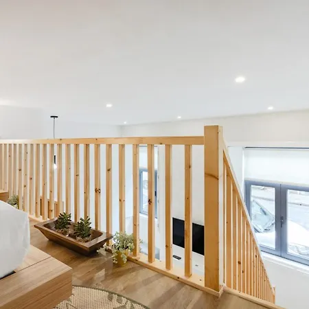 252 Heroismo Duplex Flat Апартаменты