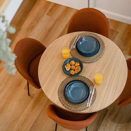 Διαμέρισμα 252 Heroismo Duplex Flat *